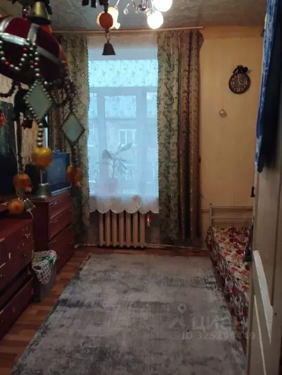 Комната Нижегородская область, Нижний Новгород ул. 50-летия Победы, 20 - Фото 1
