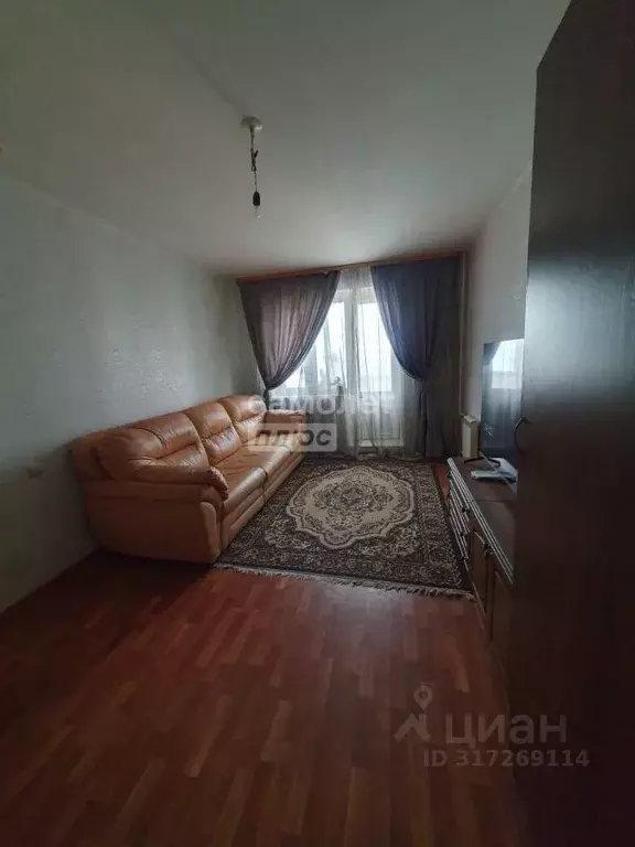1-к кв. Курская область, Курск просп. Вячеслава Клыкова, 70 (37.5 м) - Фото 0