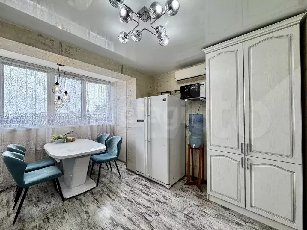 3-к. квартира, 74 м, 8/9 эт. - Фото 1
