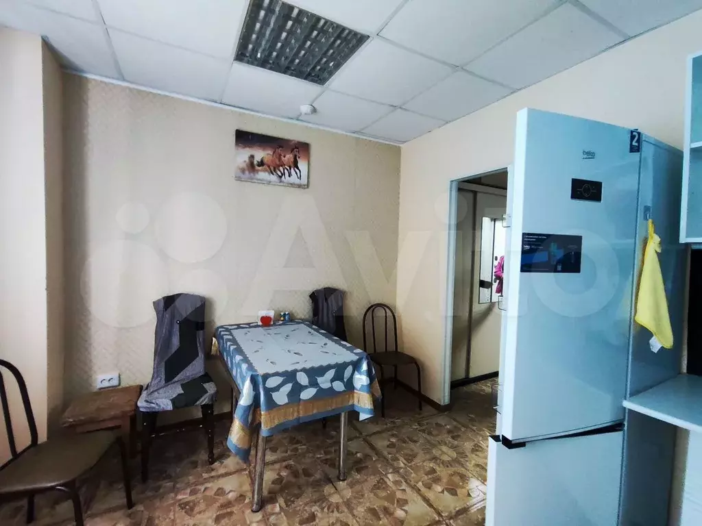 2-к. квартира, 65 м, 1/4 эт. - Фото 1