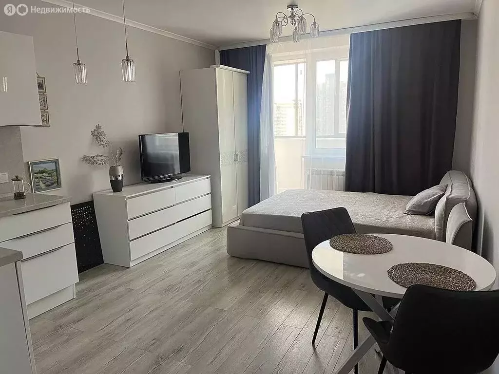 квартира-студия: реутов, улица октября, 44 (30 м) - Фото 1