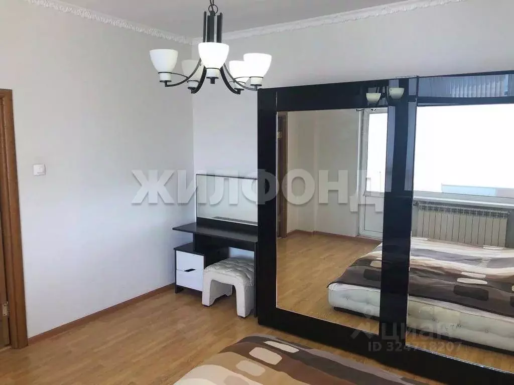 4-к кв. Хакасия, Абакан ул. Кирова, 112/1 (95.6 м) - Фото 2