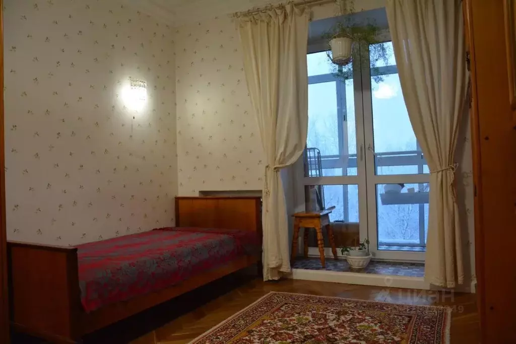 2-к кв. Коми, Сыктывкар ул. Орджоникидзе, 60 (53.0 м) - Фото 2