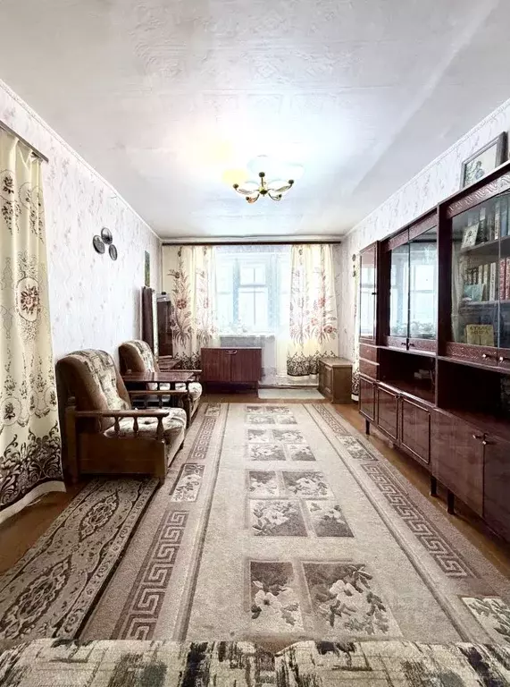 2-к кв. Татарстан, Набережные Челны пос. ЗЯБ, ул. Хади Такташа, 45 ... - Фото 1