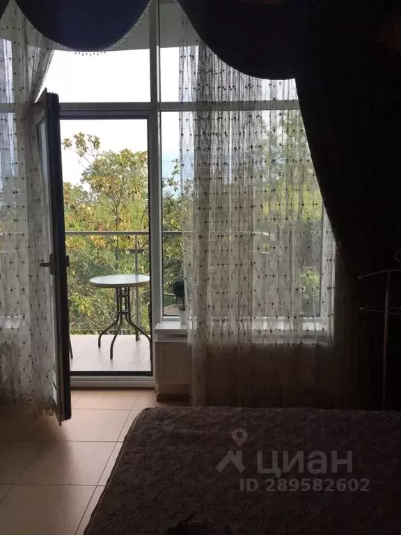 Студия Крым, Ялта ул. К. Маркса, 18А (56.0 м) - Фото 1