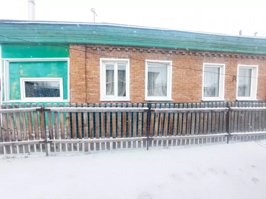 Дом в Алтайский край, Рубцовск пл. Ленина (58 м) - Фото 1