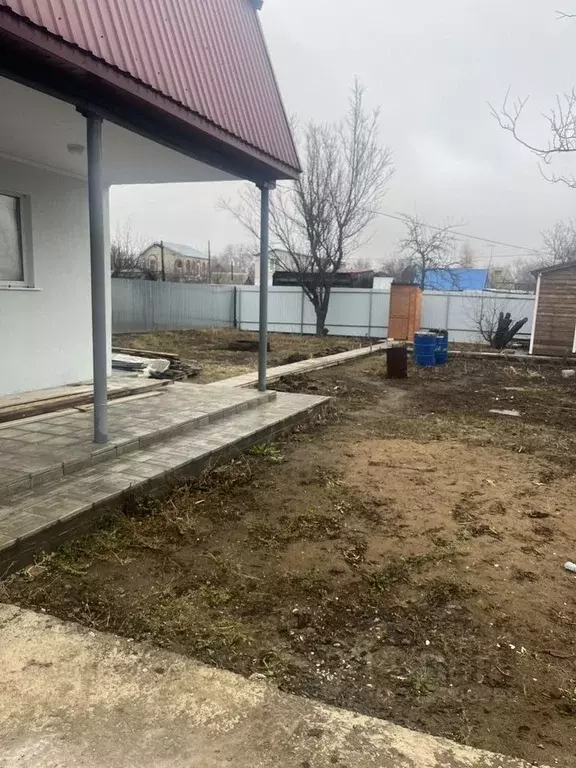 Дом в Саратовская область, Энгельсский район, Красноярское ... - Фото 0