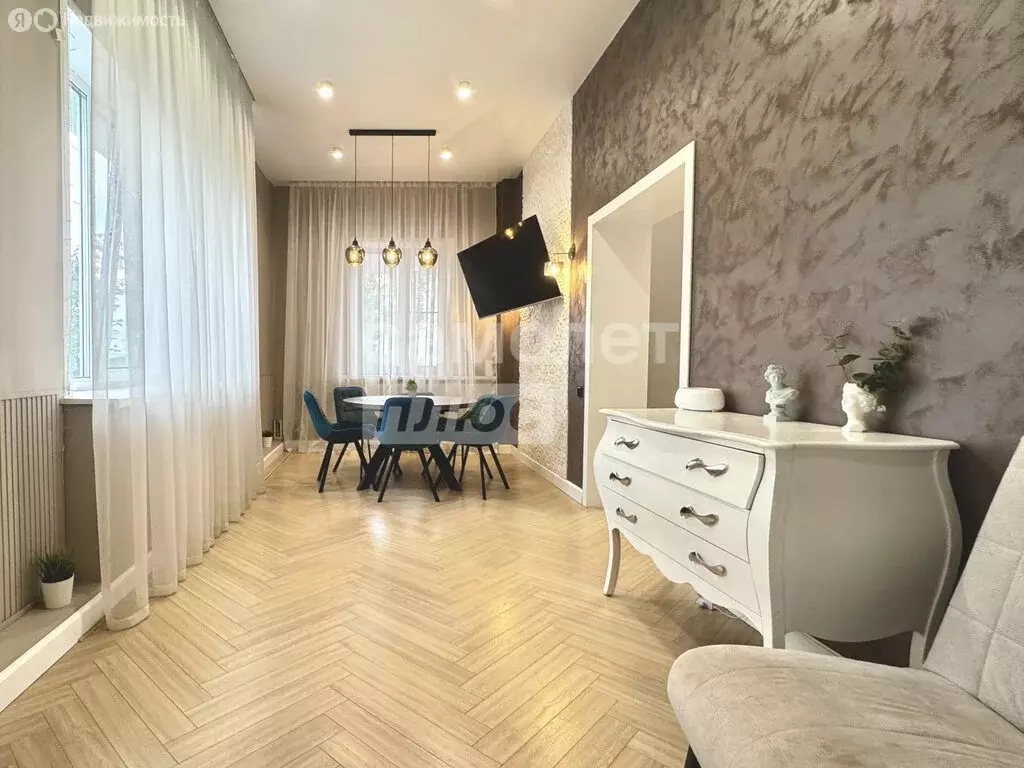 Дом в Ульяновск, улица Зои Космодемьянской, 16 (215 м) - Фото 1