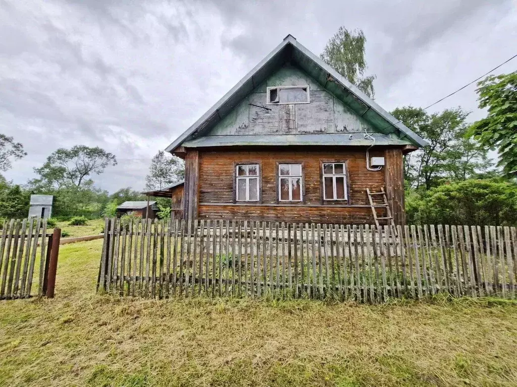 Дом в Новгородская область, Волотовский муниципальный округ, д. ... - Фото 1