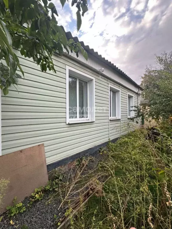 Дом в Белгородская область, Старый Оскол ул. Титова (65 м) - Фото 0