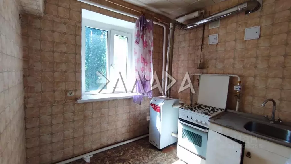 2-к кв. Ростовская область, Ростов-на-Дону Казахская ул., 87 (42.0 м) - Фото 0