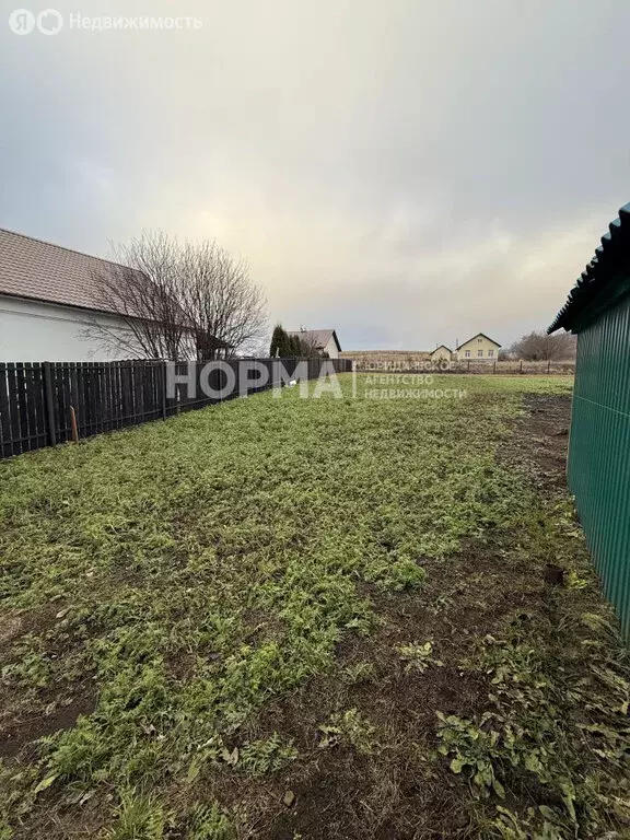 Участок в Октябрьский, Школьная улица (8 м) - Фото 2