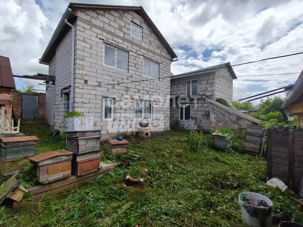 Дом в Белгородская область, Бирюч Красногвардейский район, ул. Ленина, ... - Фото 1