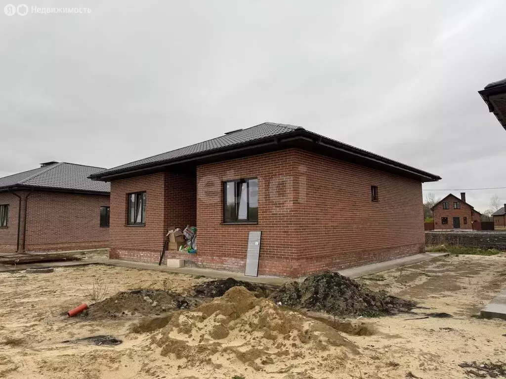 Дом в Новая Усмань, Октябрьская улица, 1 (100 м) - Фото 2