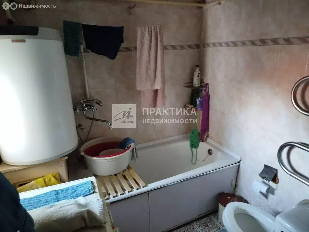 Дом в посёлок городского типа Нахабино, улица Калинина, 11 (110 м) - Фото 1