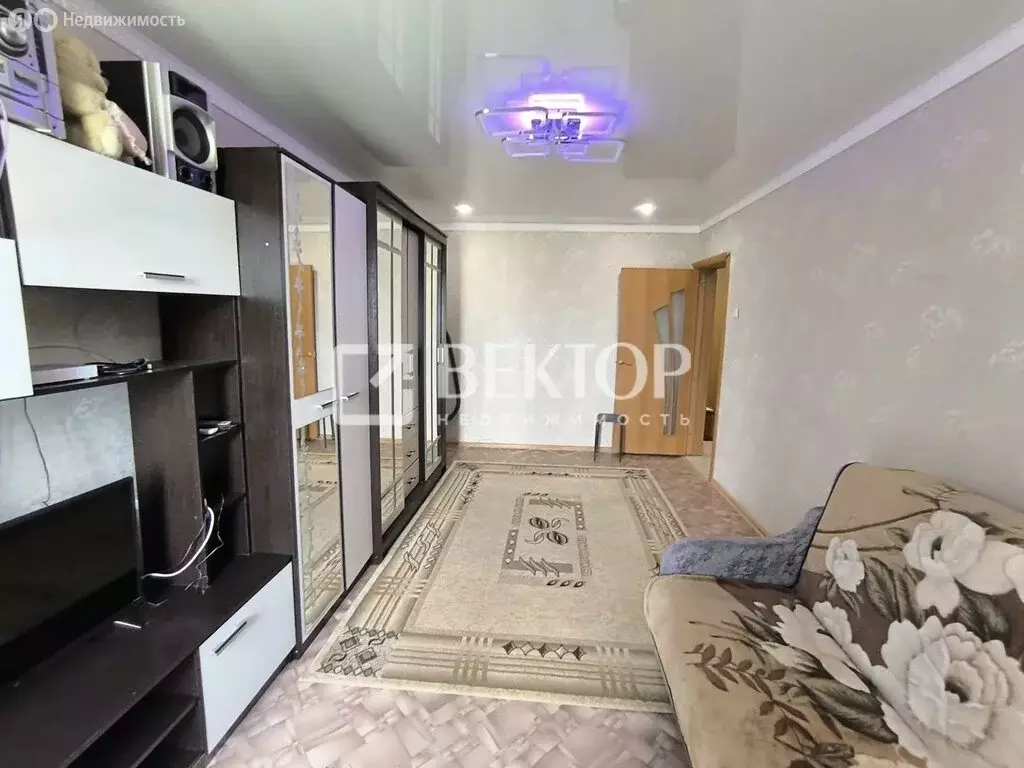 2-комнатная квартира: Комсомольск, улица Колганова, 38 (47.4 м) - Фото 1
