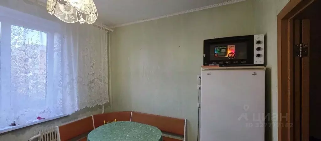 2-к кв. Белгородская область, Белгород ул. Челюскинцев, 58 (50.7 м) - Фото 1