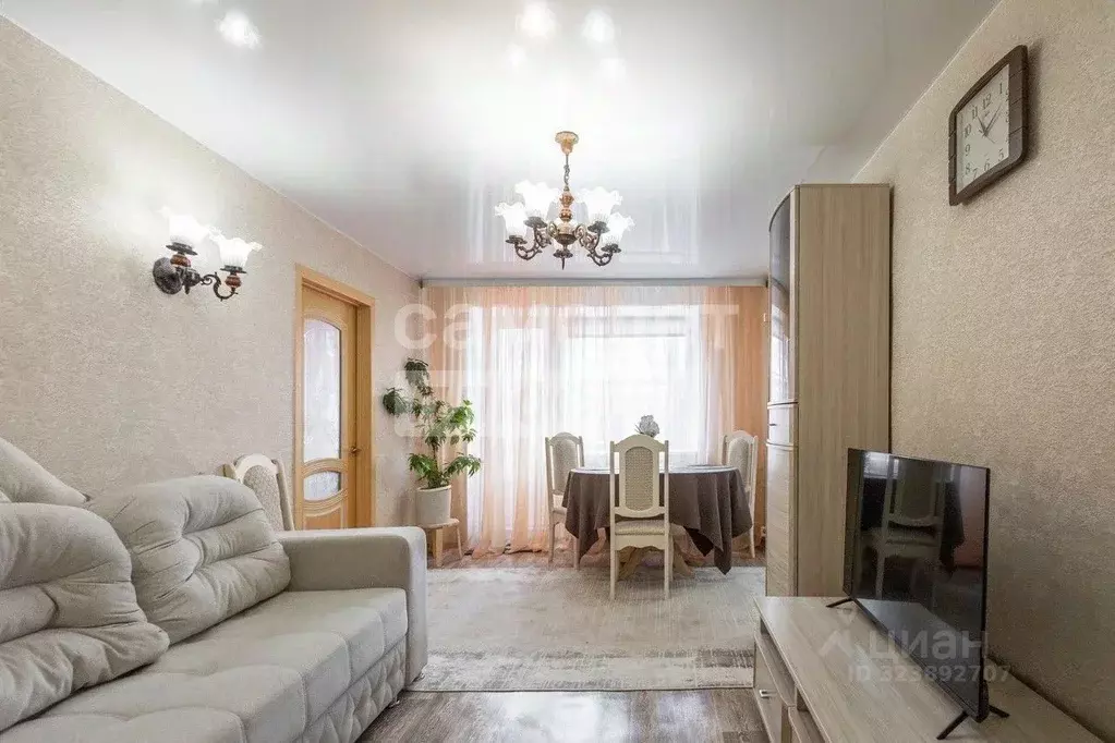 2-к кв. Омская область, Омск ул. 2-я Челюскинцев, 7 (44.6 м) - Фото 1