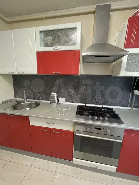1-к. квартира, 40 м, 3/10 эт. - Фото 1