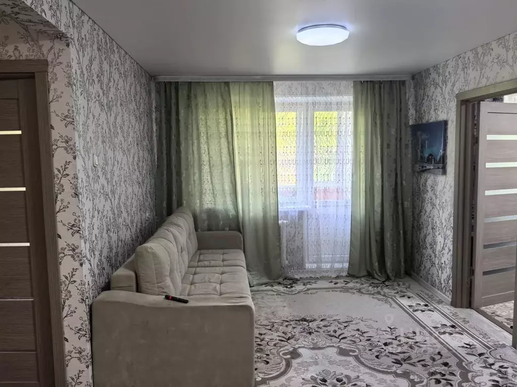 2-к кв. Башкортостан, Уфа ул. Богдана Хмельницкого, 70 (44.8 м) - Фото 0
