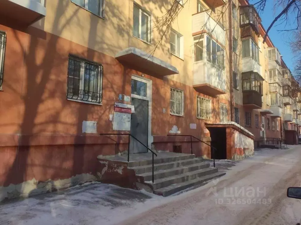 3-к кв. Иркутская область, Иркутск ул. Безбокова, 34 (56.3 м) - Фото 2