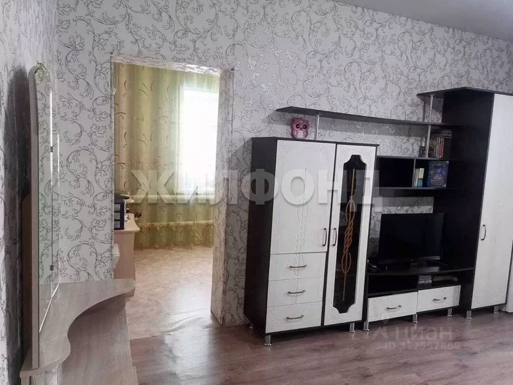 3-к кв. Алтайский край, Тальменский район, Тальменка рп Парковая ул., ... - Фото 1