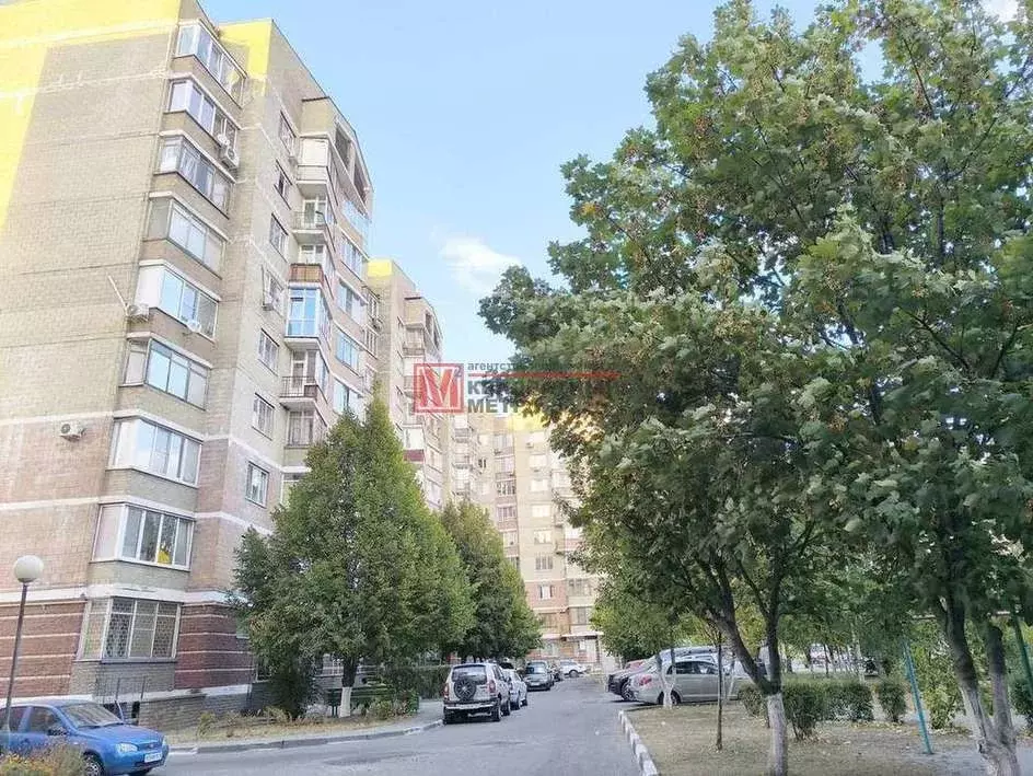 2-к кв. Белгородская область, Старый Оскол Зеленый Лог мкр, 6 (69.5 м) - Фото 0