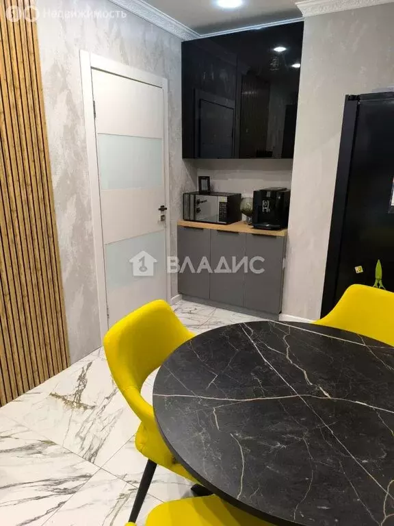 3-комнатная квартира: Москва, Донецкая улица, 34к1 (73.6 м) - Фото 1