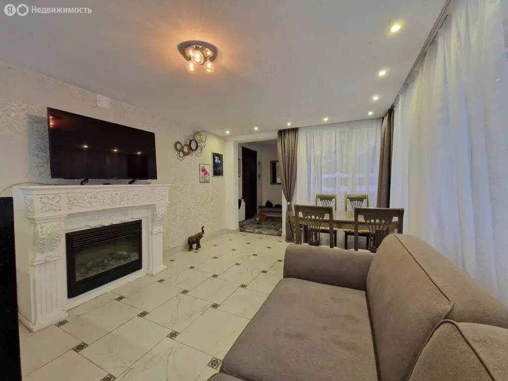 Дом в посёлок Кедровое, улица 40 лет Октября, 23А (120 м) - Фото 1