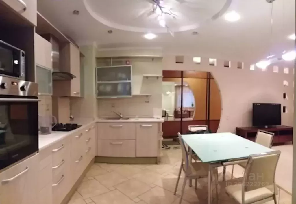 3-к кв. Калининградская область, Калининград Римская ул., 24 (110.0 м) - Фото 1