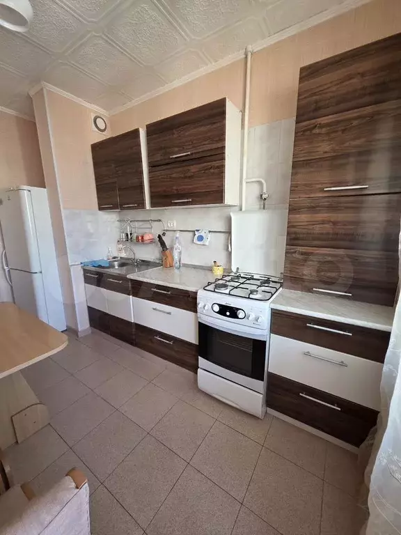 3-к. квартира, 74 м, 9/10 эт. - Фото 0