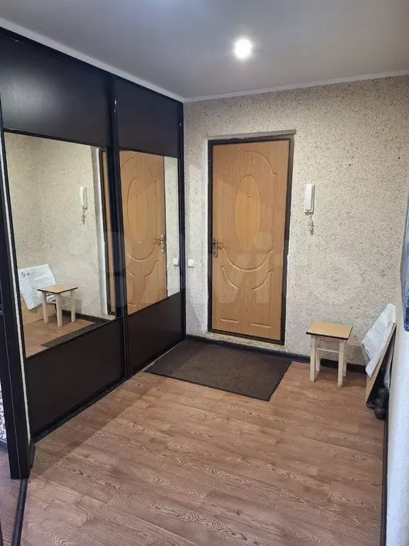 3-к. квартира, 60 м, 4/5 эт. - Фото 1