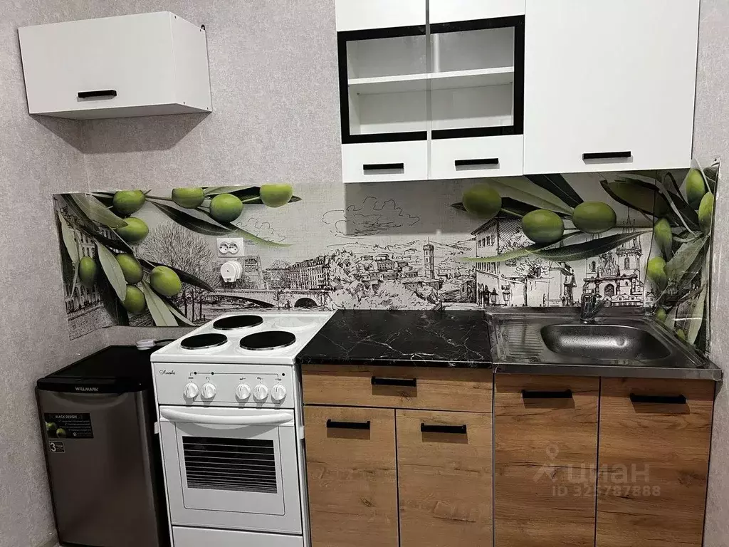 1-к кв. Курганская область, Курган Заозерный жилрайон, 8-й мкр, 5 ... - Фото 2