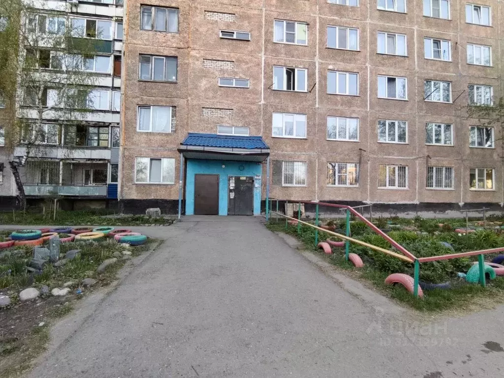 Комната Алтайский край, Барнаул ул. Весенняя, 6 (17.1 м) - Фото 0