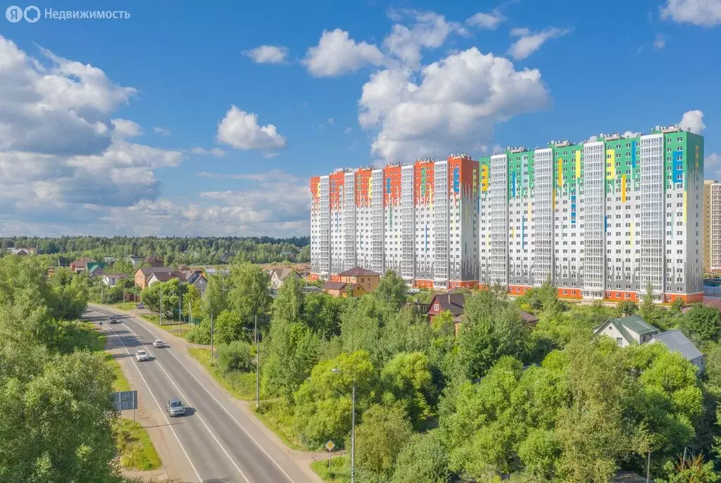 3-комнатная квартира: Голубое, Трёхсвятская улица, 6 (71 м) - Фото 1