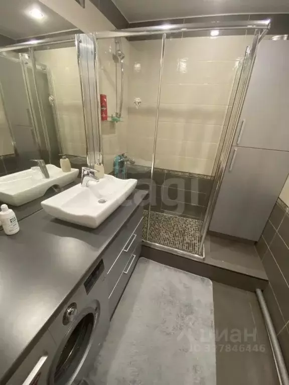 1-к кв. Тюменская область, Тюмень ул. Николая Семенова, 35 (43.2 м) - Фото 1