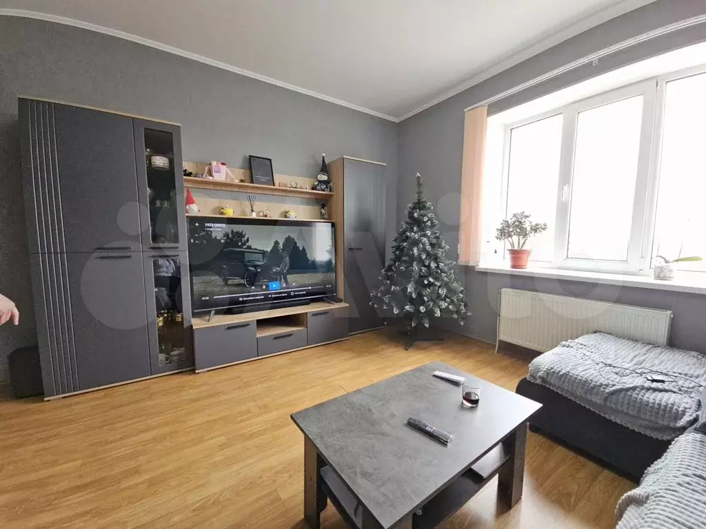 2-к. квартира, 49 м, 3/3 эт. - Фото 0