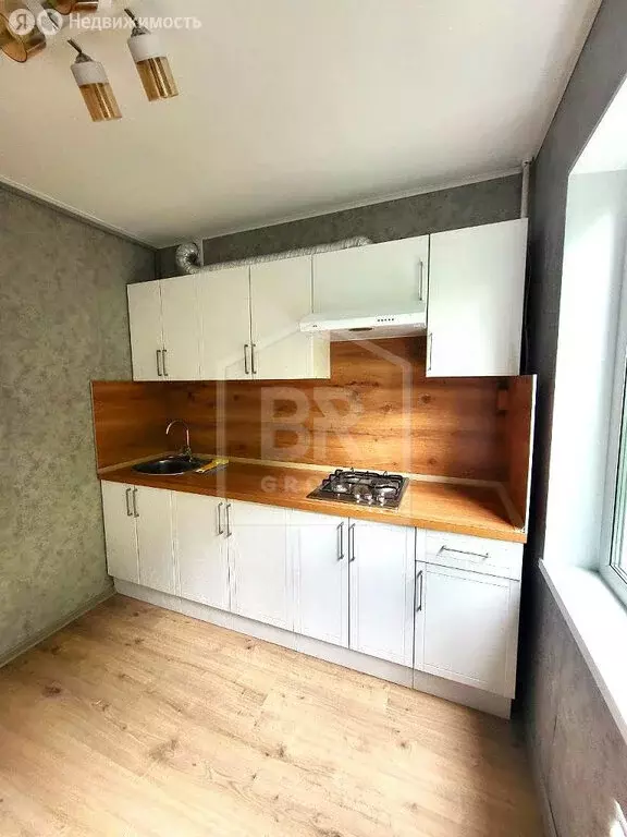3-комнатная квартира: Санкт-Петербург, Брюсовская улица, 5к1 (59 м) - Фото 1