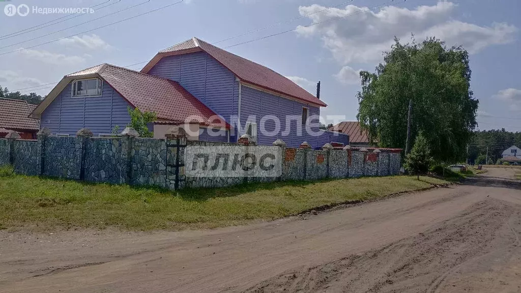 Дом в Бийск, Крестьянская улица, 57 (250 м) - Фото 1