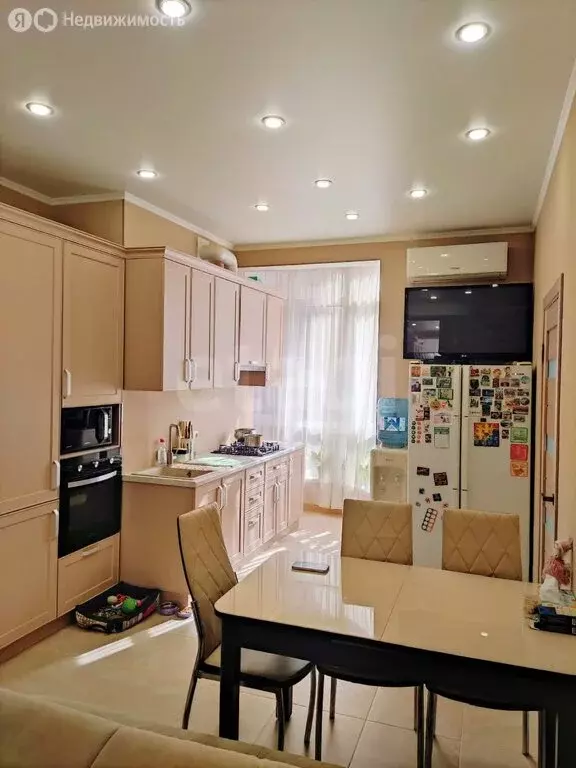 2-комнатная квартира: Геленджик, улица Островского, 149Ак2 (47.3 м) - Фото 1
