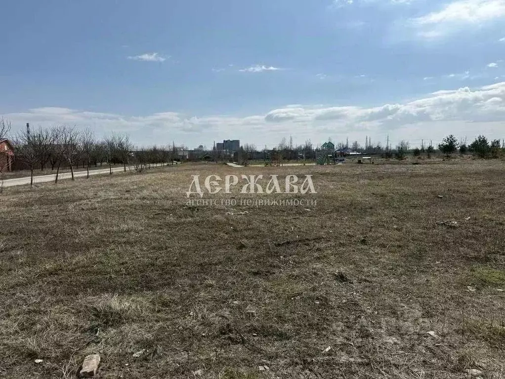 Участок в Белгородская область, Старый Оскол ул. Кучерявченко (13.0 ... - Фото 1