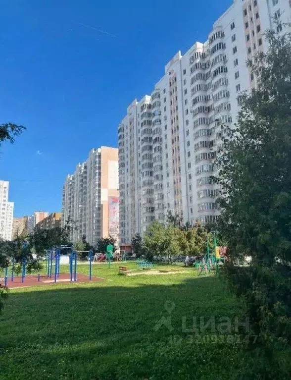 1-к кв. Курская область, Курск просп. Победы, 22 (35.7 м) - Фото 0