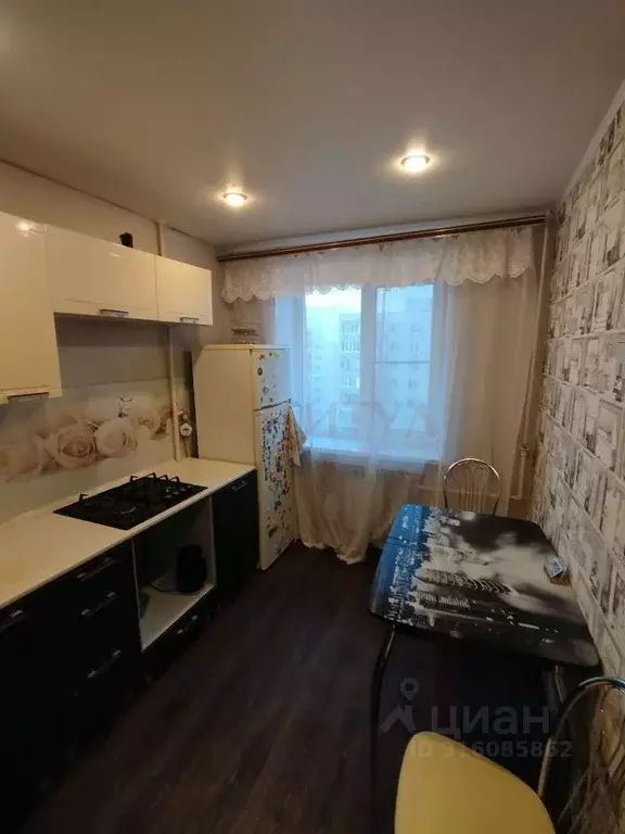 3-к кв. Белгородская область, Старый Оскол Звездный мкр, 1 (59.0 м) - Фото 0