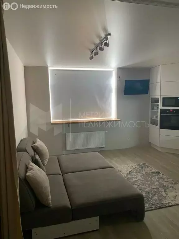 Квартира-студия: Тюмень, улица Первооткрывателей, 10 (38.6 м) - Фото 2