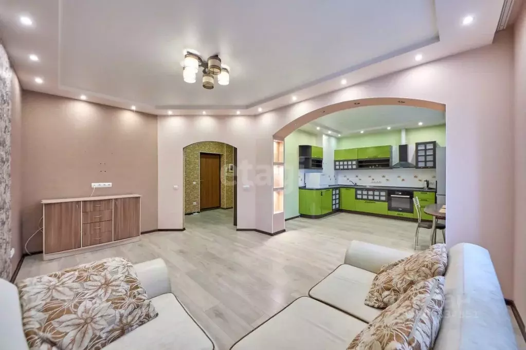 2-к кв. Хабаровский край, Хабаровск ул. Истомина, 14Б (68.0 м) - Фото 1