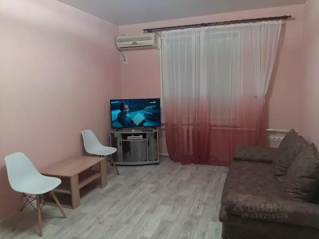 2-к кв. Крым, Керчь ул. Айвазовского, 9 (43.0 м) - Фото 0