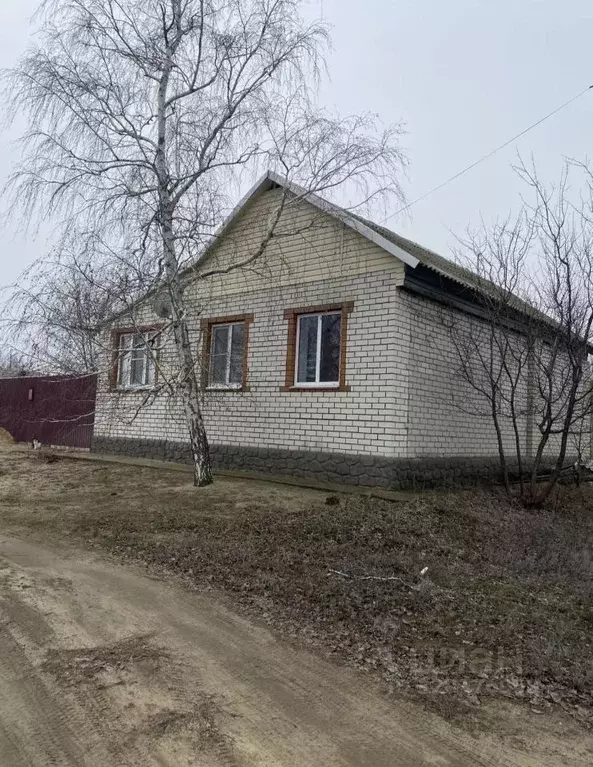 Дом в Волгоградская область, Дубовка Строительная ул., 1 (94 м) - Фото 1