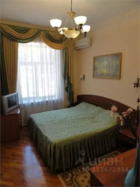 Комната Ставропольский край, Кисловодск Первомайский просп., 2 - Фото 1