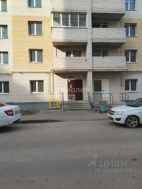 1-к кв. Тамбовская область, Тамбов Кавказская ул., 1Б (42.1 м) - Фото 0