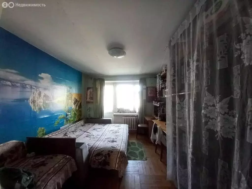 3-комнатная квартира: Бердяуш, Профессиональная улица, 29 (70 м) - Фото 1